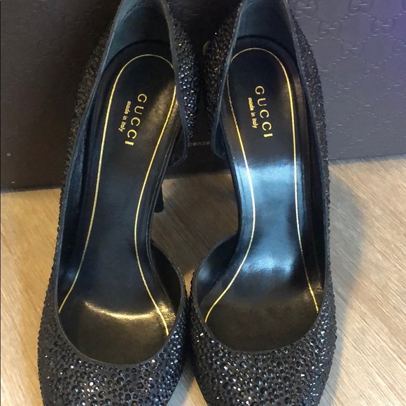 Gucci ‘Raso Seta’ crystal heels - Picture 6 of 7